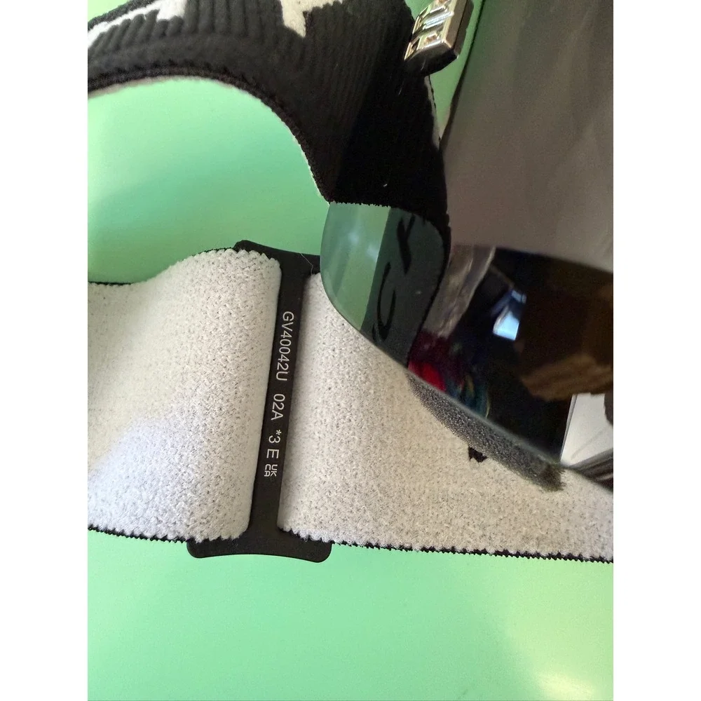 Givenchy GV40042U Black Shield Ski Goggles Silver 4G‎ Logo Branded Strap